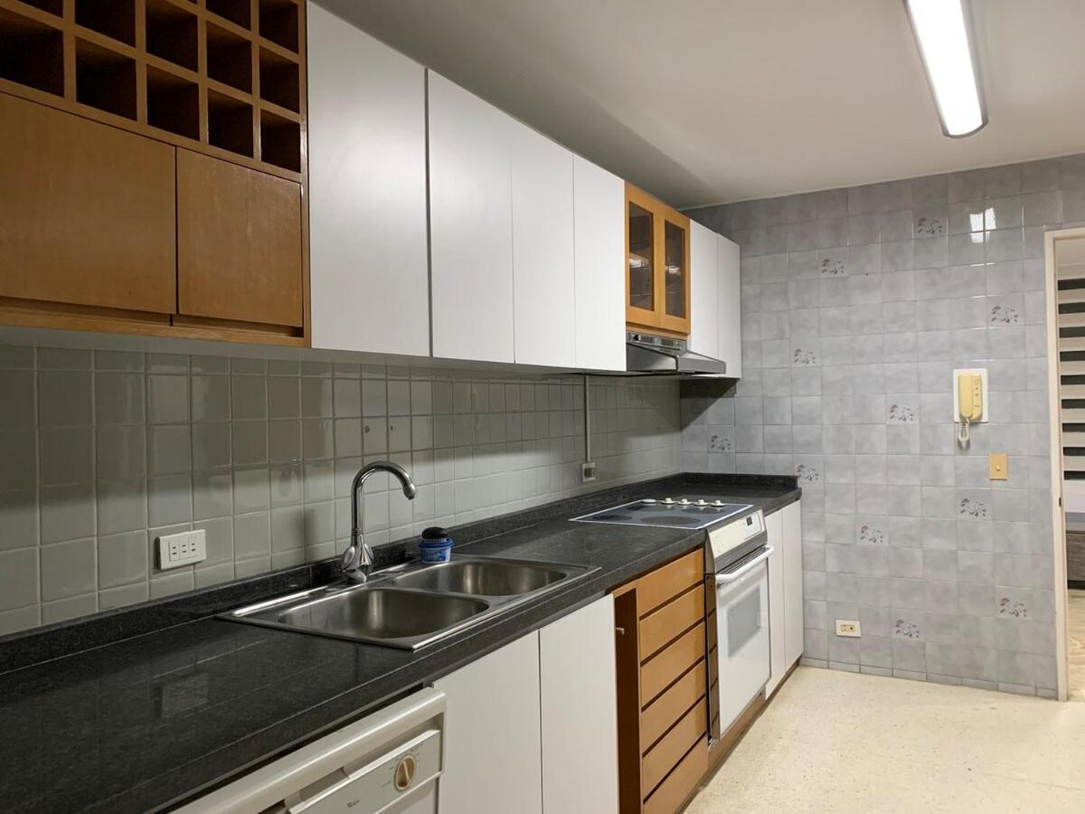 Appartamento With A Majestic View Caracas